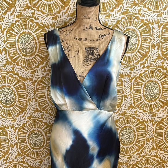 NWT MNG Mango Gradient V-Neck Sleeveless Satin Slip Midi/Maxi Dress Night Blue M - Picture 9 of 16